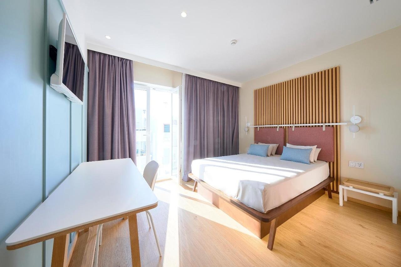 Hotel Leonor Conil Conil De La Frontera Dış mekan fotoğraf
