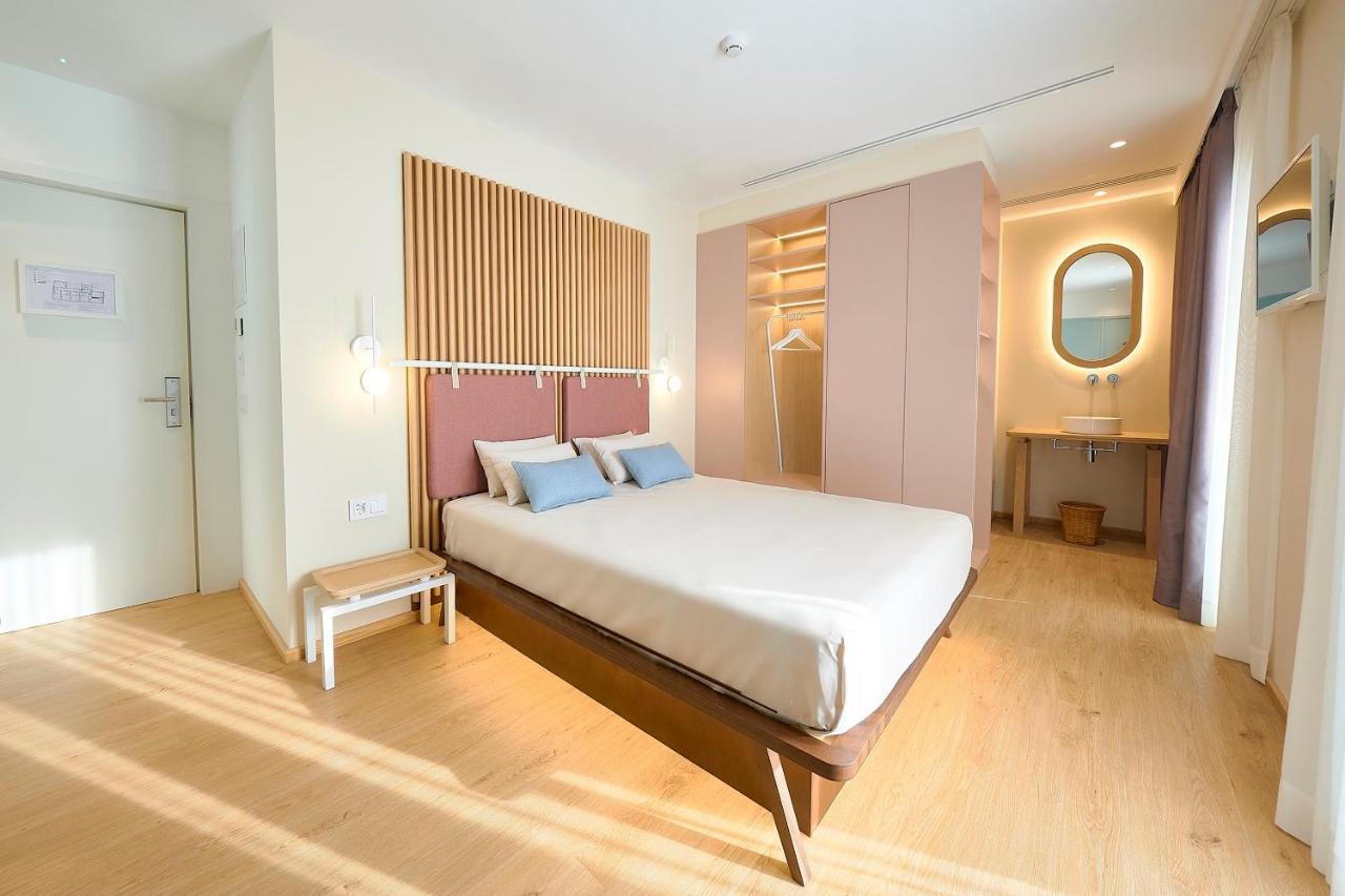 Hotel Leonor Conil Conil De La Frontera Dış mekan fotoğraf