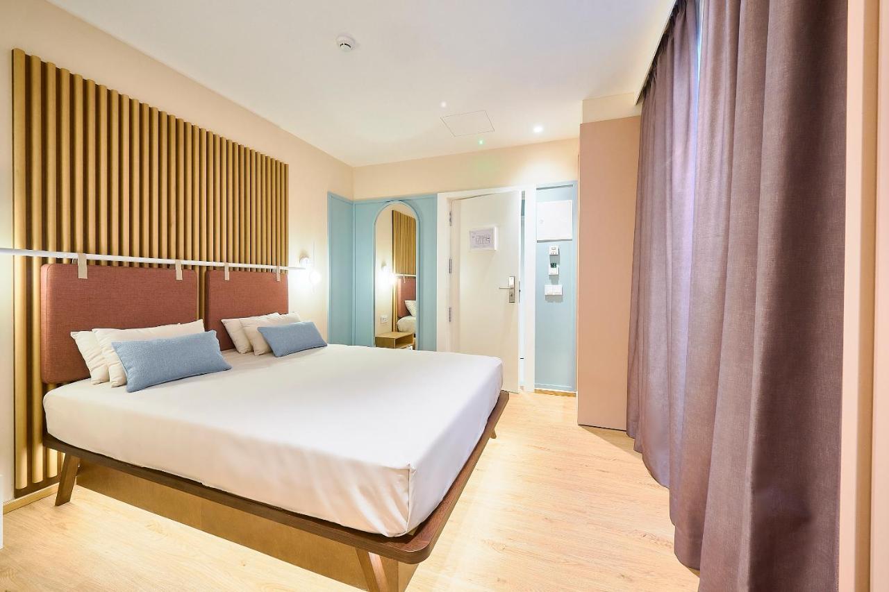 Hotel Leonor Conil Conil De La Frontera Dış mekan fotoğraf